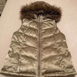 Style&Company Size Small Gold Vest with Fur Hood